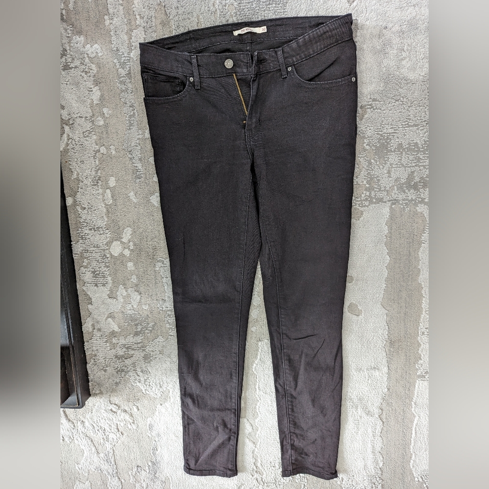 Women's Jeans - Picture 5 of 9